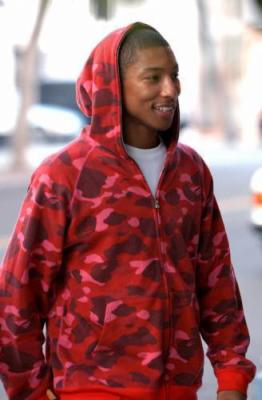 Pharrell Williams en BAPE