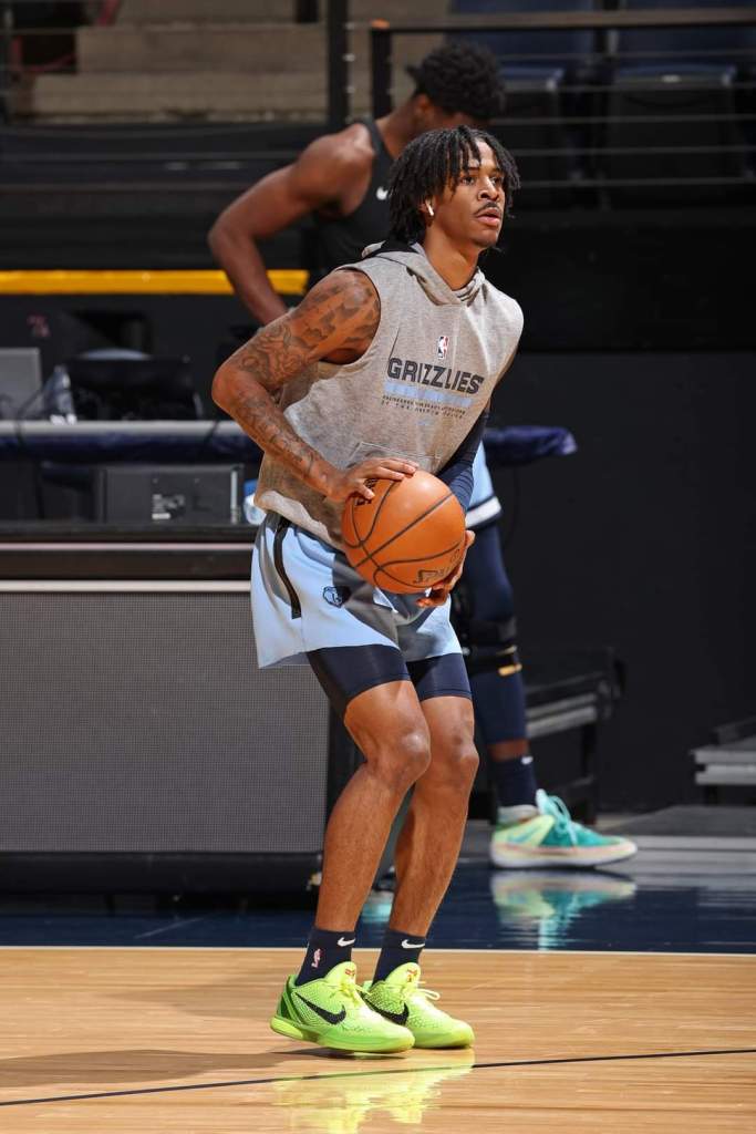 Ja Morant avec ses sneakers Nike