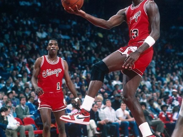 Les Air Jordan 1, les sneakers de sa majesté