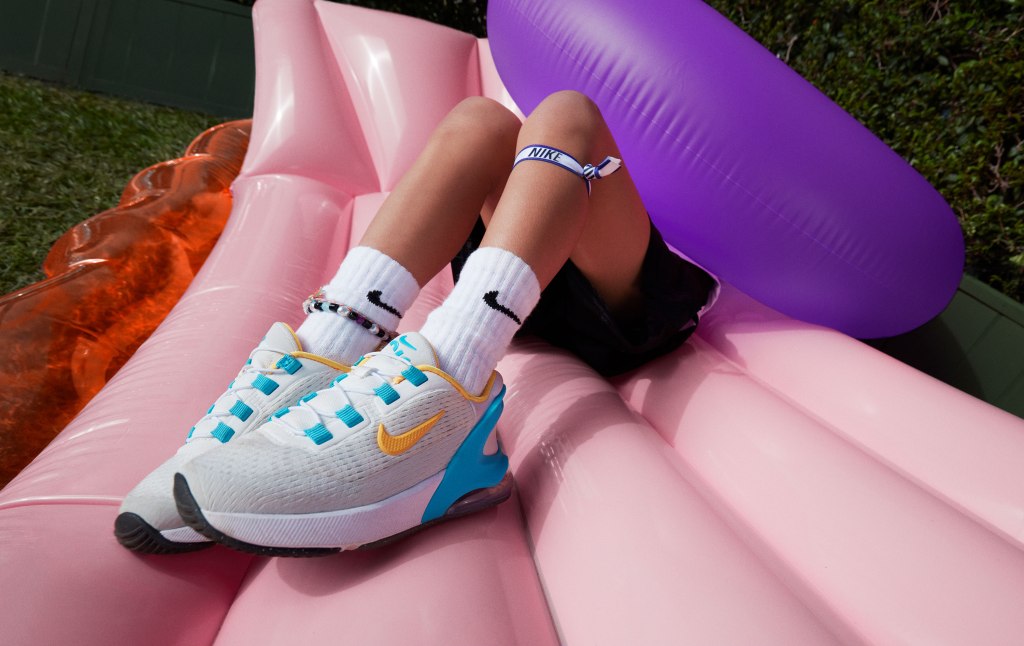 La Air Max 270 Go pour enfant