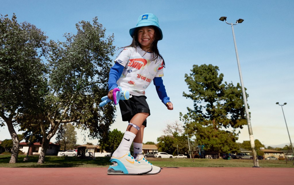 La Nike Air Max 270 go se retire facilement