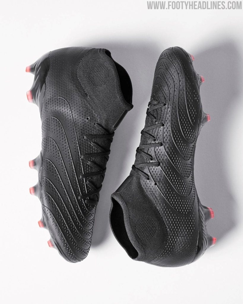 Les crampons Skechers de Harry Kane