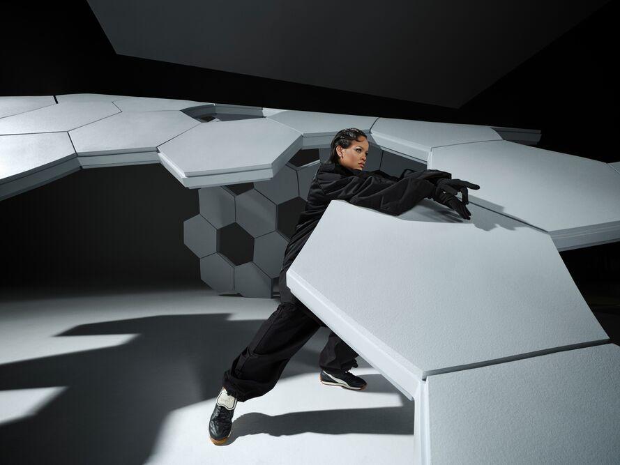 Rihanna lance sa nouvelle sneakers, la Puma Fenty Avanti