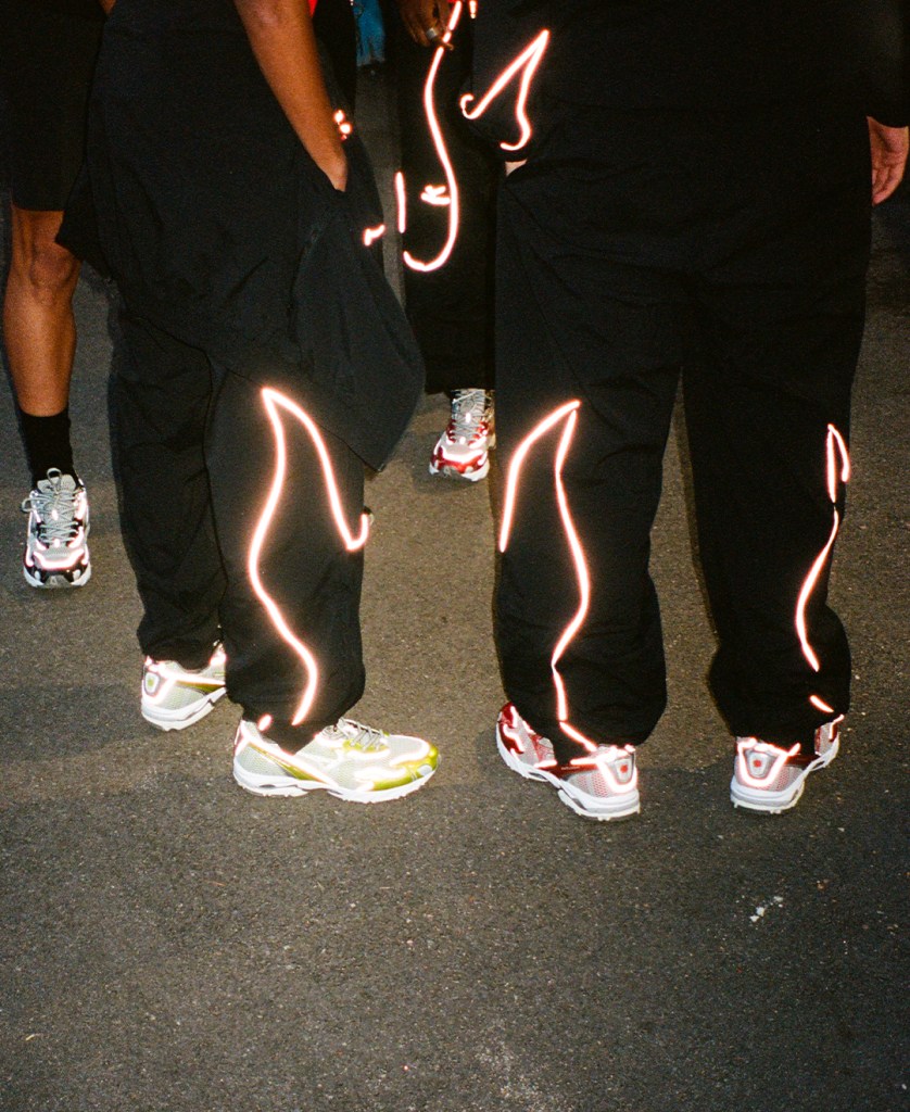 le survetement mizuno one block down