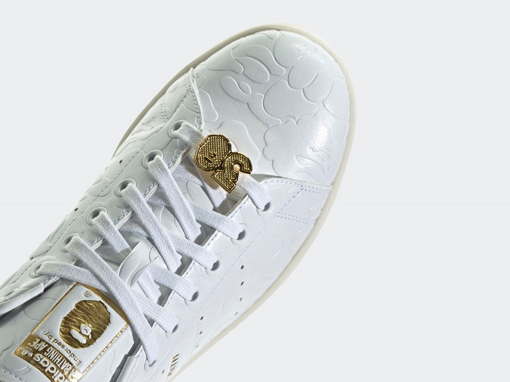 La stan Smith bape blanche et ses details