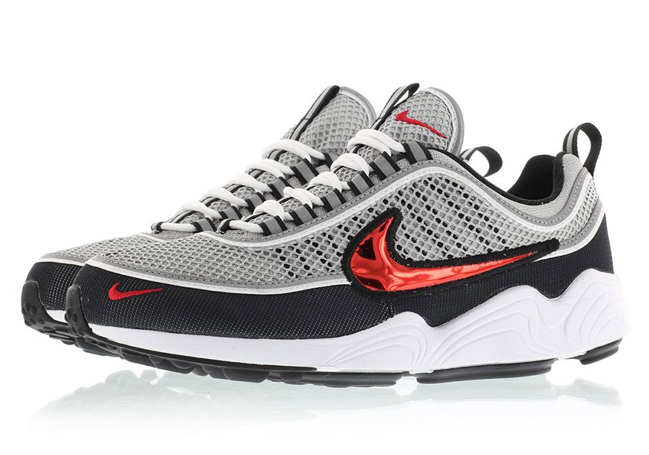 Les Nike Spiridon