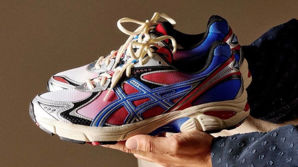 Les Asics Kith Xmen