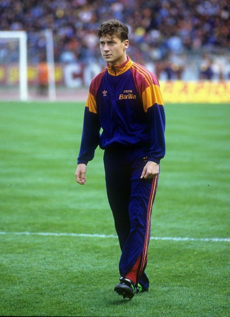 Totti en 1993 chez adidas