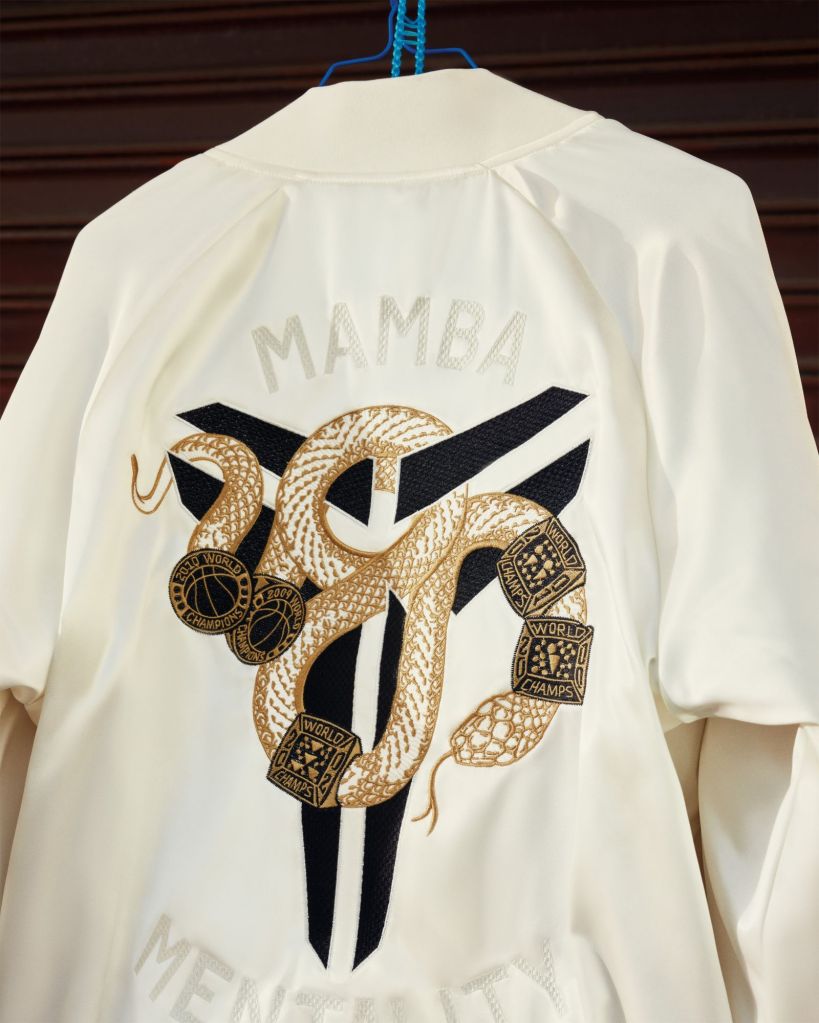 La veste Kobe Year of the Mamba