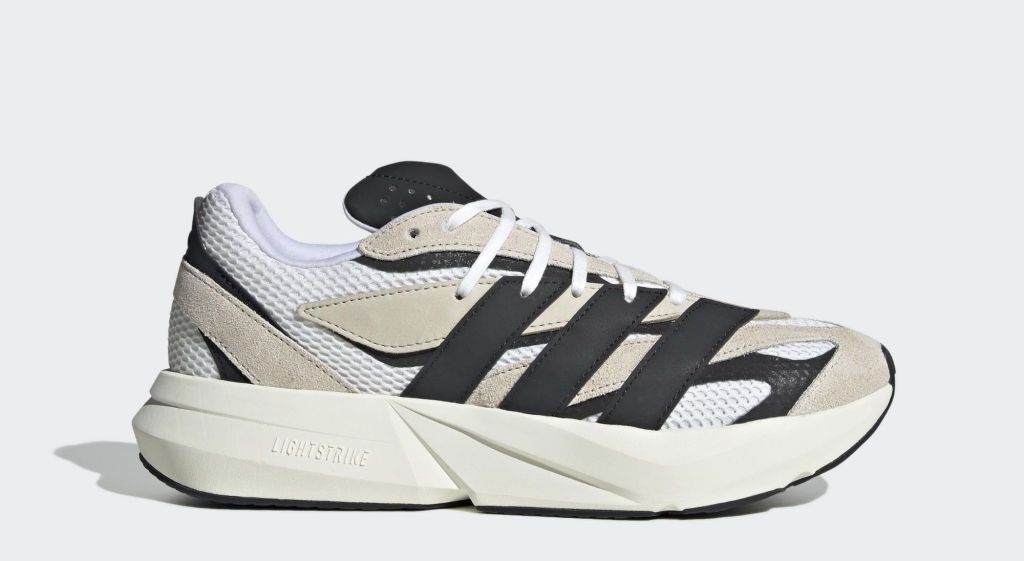 La adidas Lightblaze 