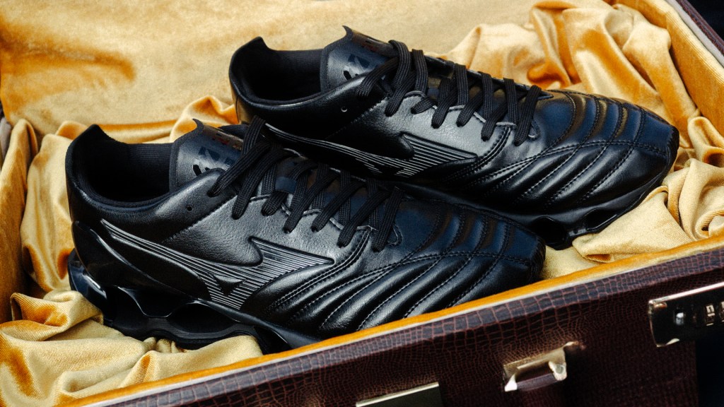 Les Mizuno Wave Prophecy Marelia Pro