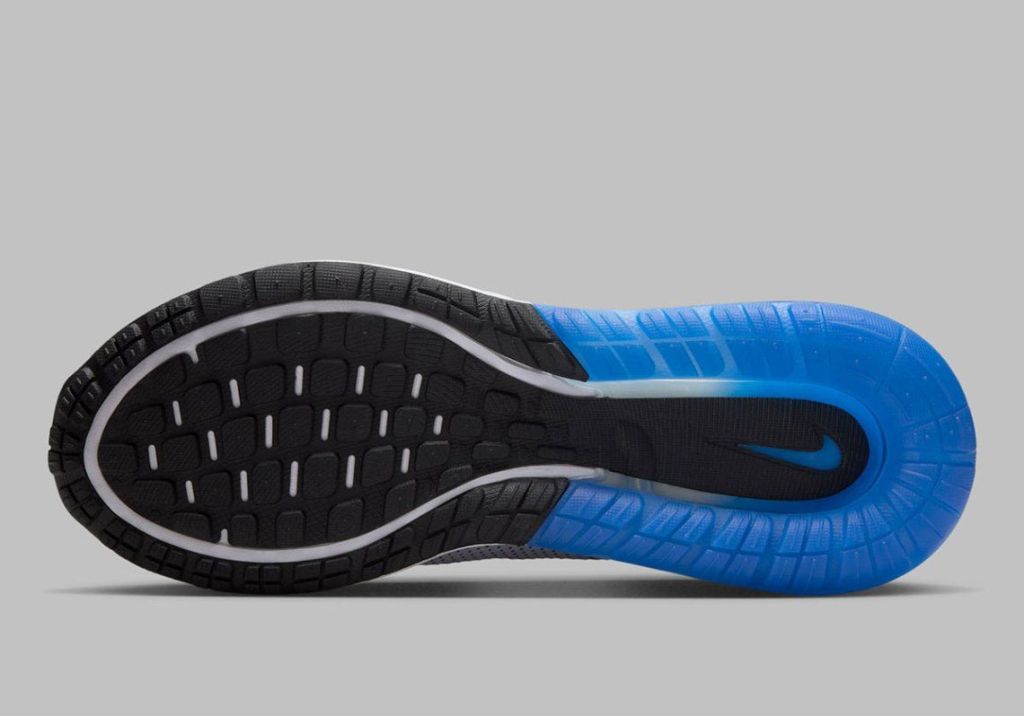 Les semelles des Air Max Phoenix