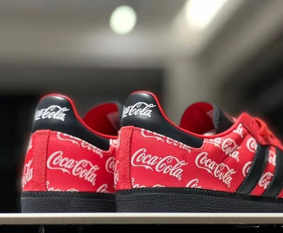 les adidas samba coca cola