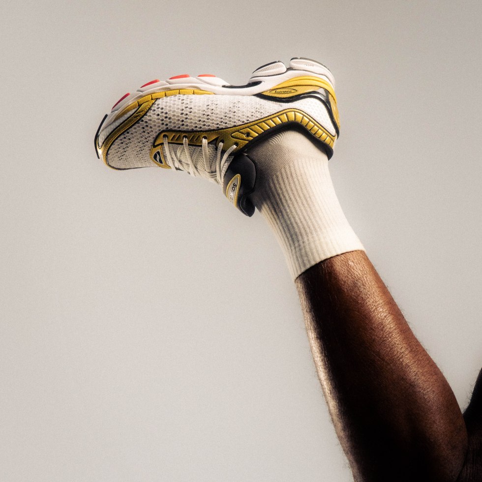 La Saucony Progrid Paramount