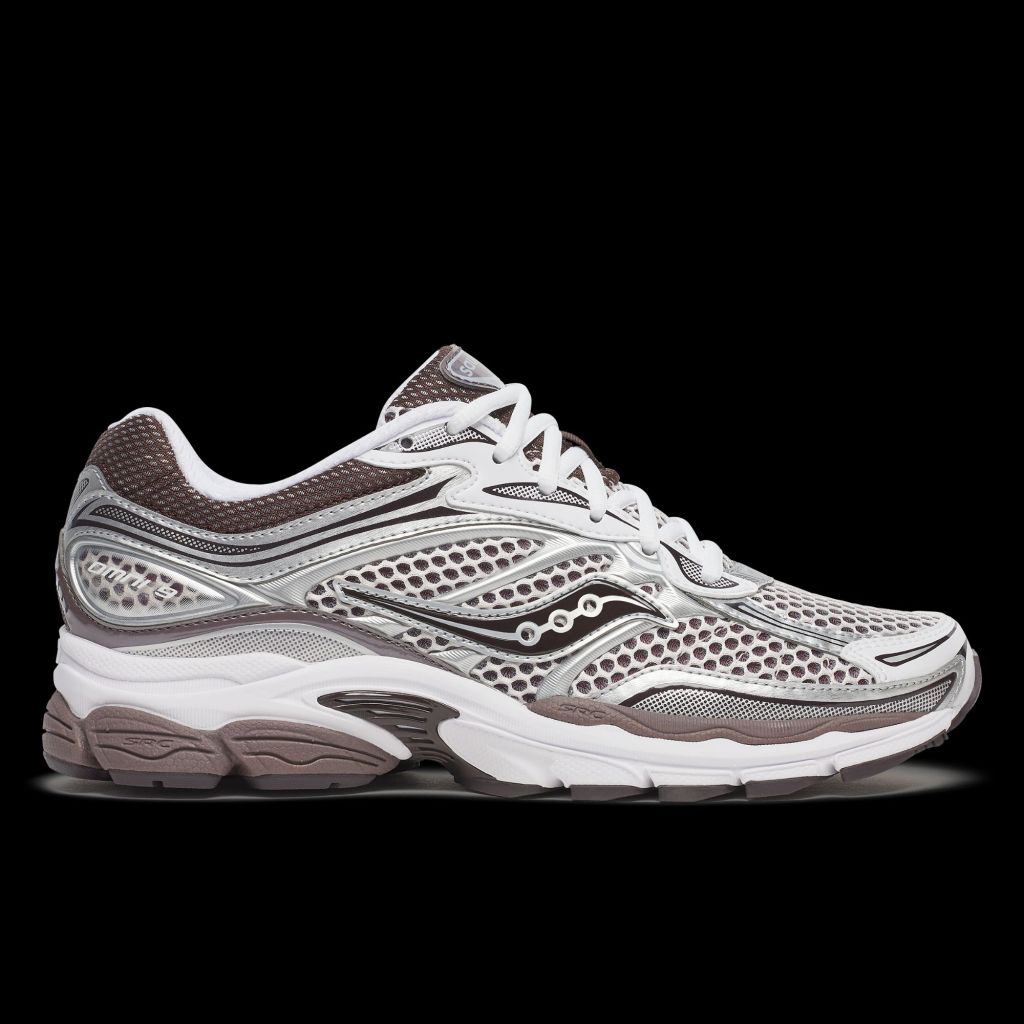 La version printemps été 2026 des Saucony Progrid Omni 9