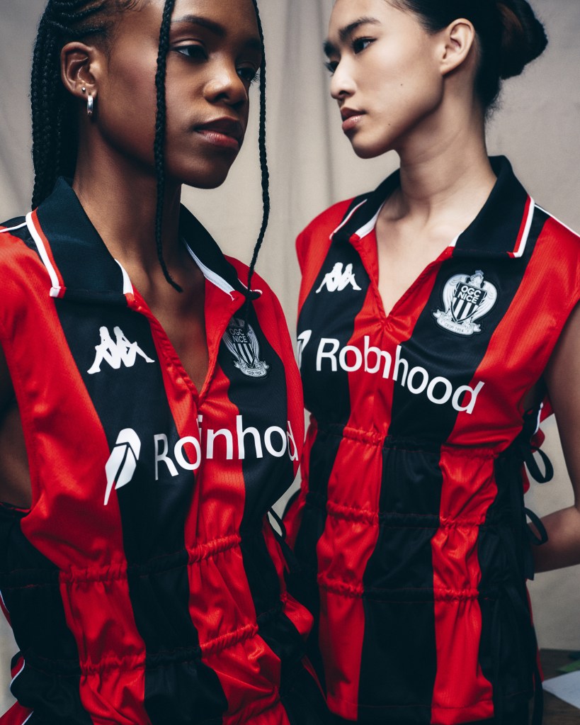 La reinvention des maillots de foot par Kappa avec ici l'OGC Nice