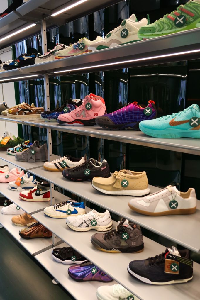 L'intérieur de la nouvelle boutique StockX de New-York