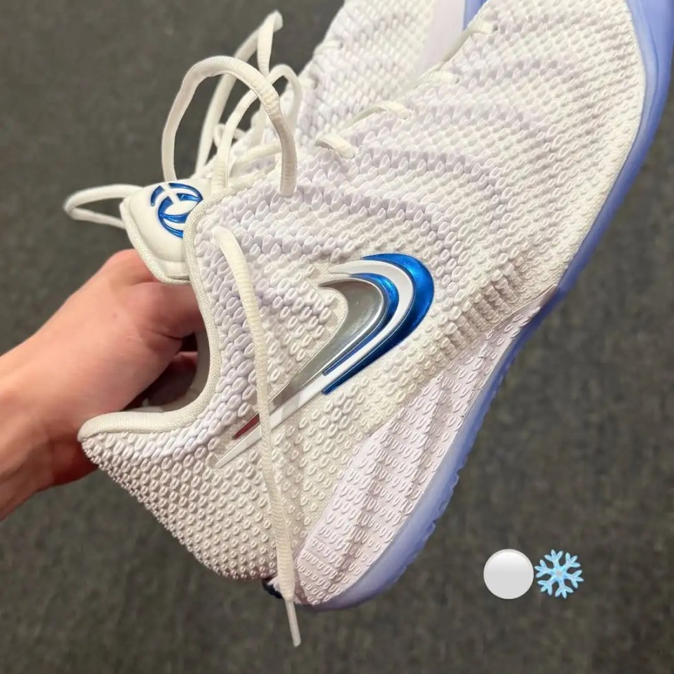Les Nike Caitlin Clark Snow White