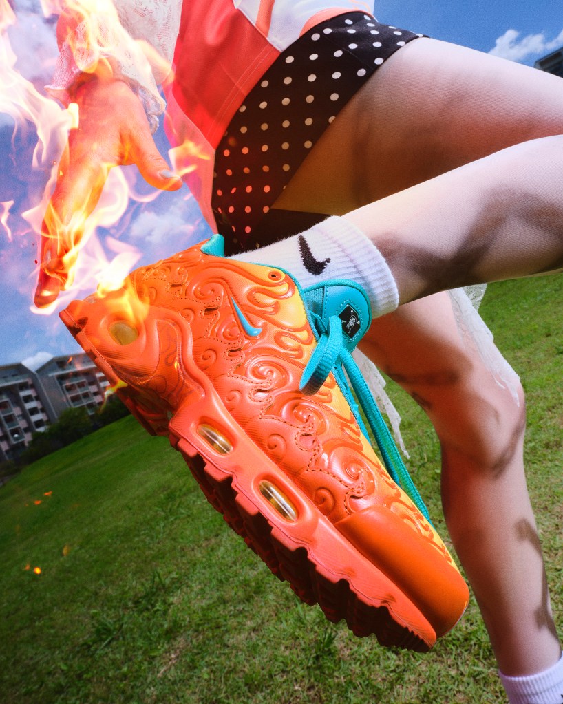 Les Air Max Plus One Piece Orange