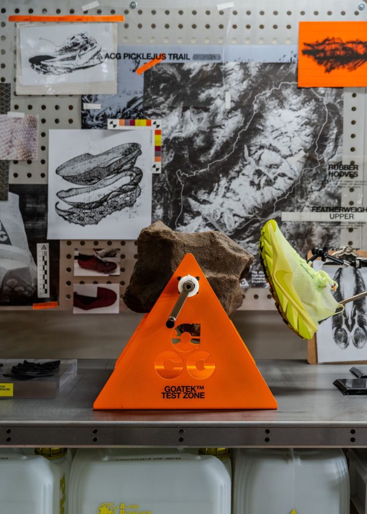 Les nouvelles Nike ACG Picklejus pour le trail en montagne